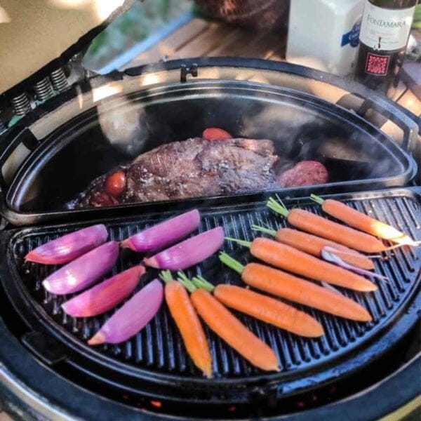 Cocotte demi-lune en fonte barbecue Kamado CLASSIC - MONOLITH – Image 2